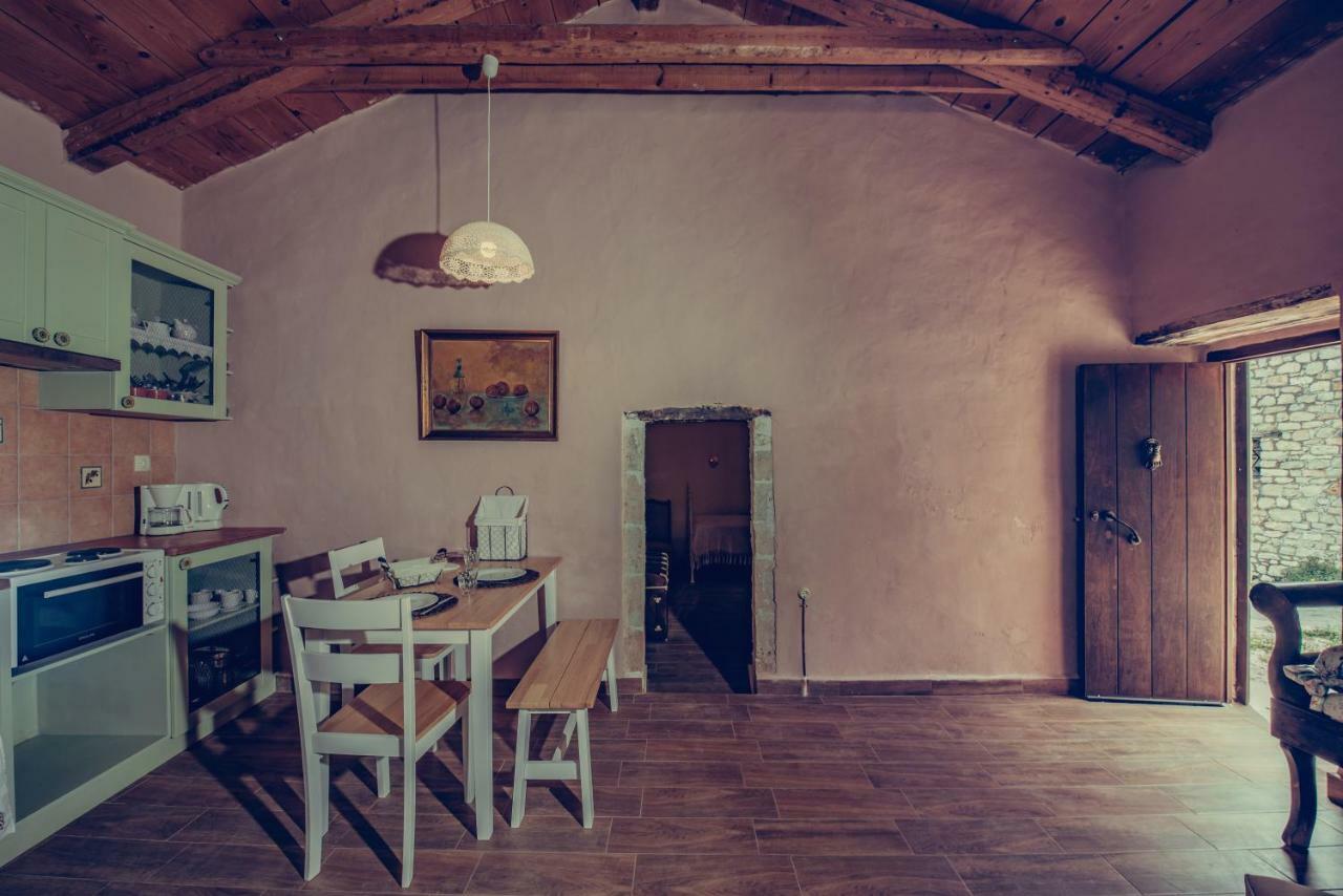 Гостевой дом La Casa Di Nonna Коритион Экстерьер фото