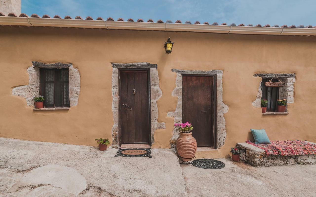 Гостевой дом La Casa Di Nonna Коритион Экстерьер фото